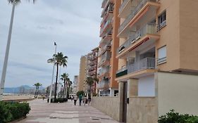 Beach View Apartment In Cullera